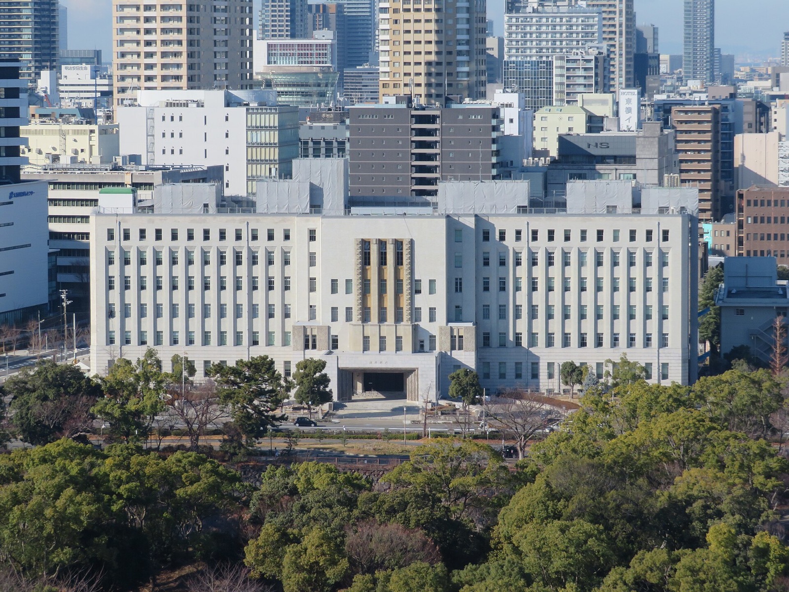 大阪府庁庁舎の写真